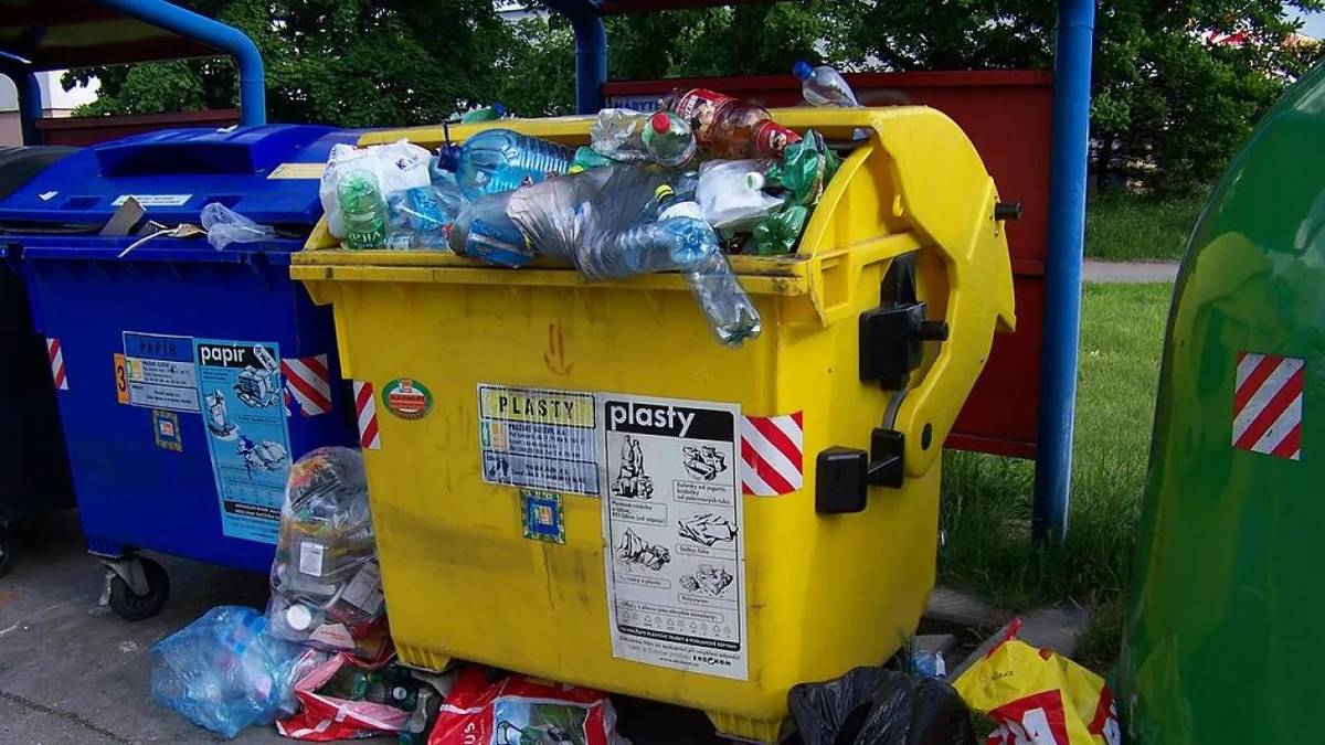 Prosíme všechny obyvatele o ohleduplnost při třídění odpadu.