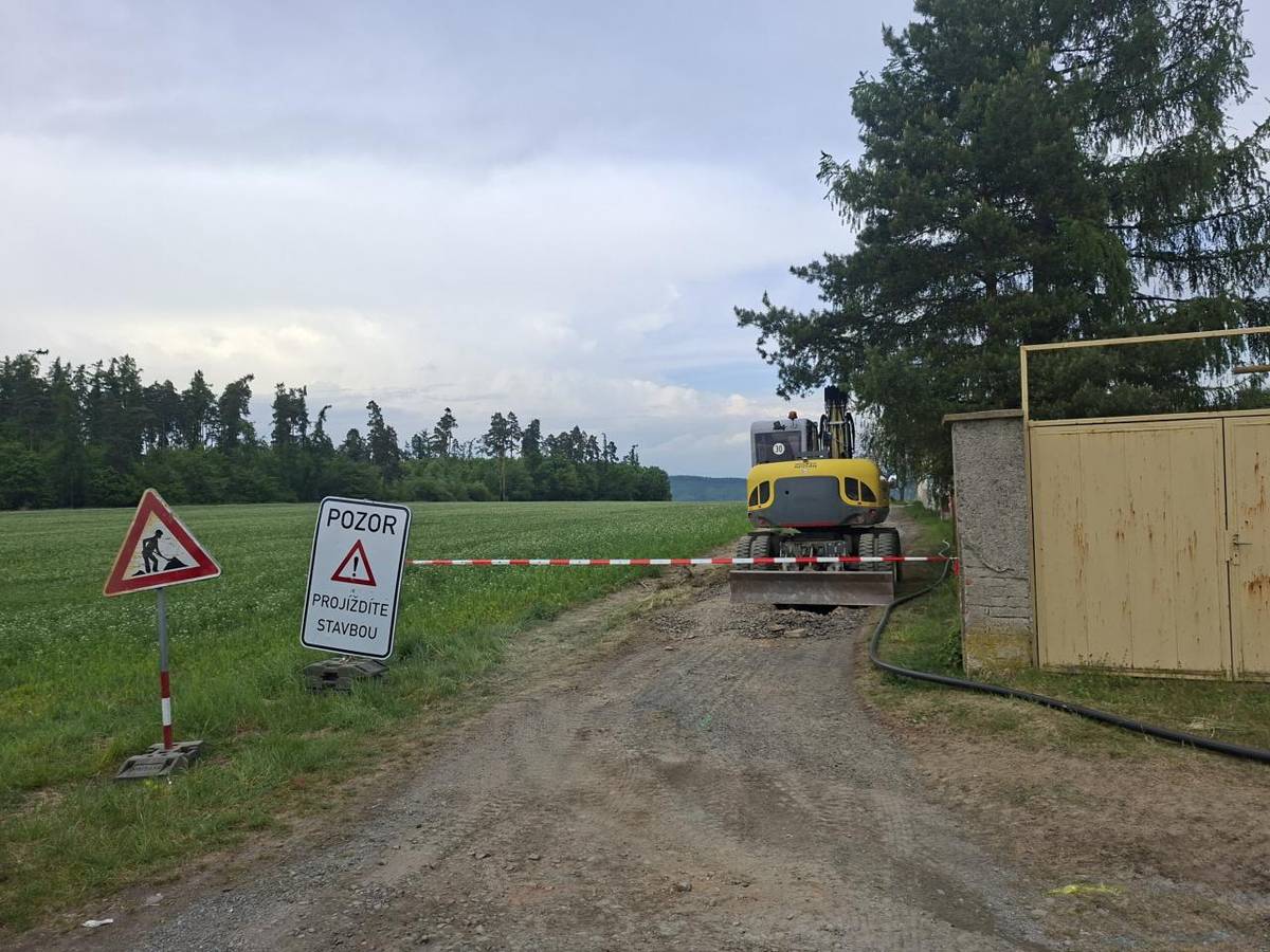 Kanalizace v místní části Holubice