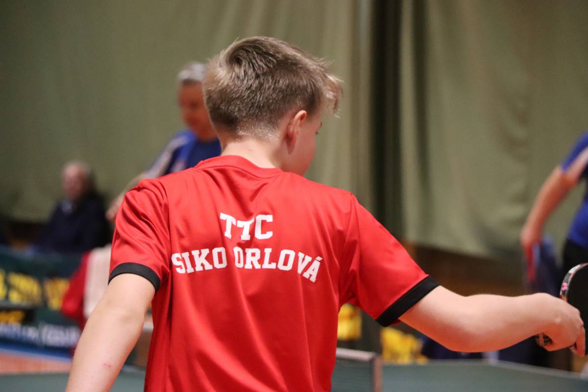 Letošní sezóna oddílu stolního tenisu TTC Siko Orlová se velmi vydařila. Svědčí o tom skutečnost, že oddíl na bázi amatérského sportu dosahuje obdobných úspěchů jako profesionální kluby. Družstvo A vyhrálo 2. ligu mužů a postoupilo do 1. ligy. O tento úspěch se postarali zejména Miroslav Sklenský, Ervinas Uzialo, Damian Wasilew...