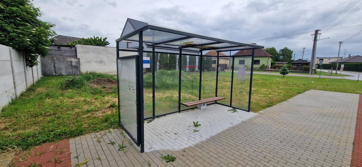 Zvyšovanie bezpečnosti a dostupnosti sídel – Autobusová zastávka Čab