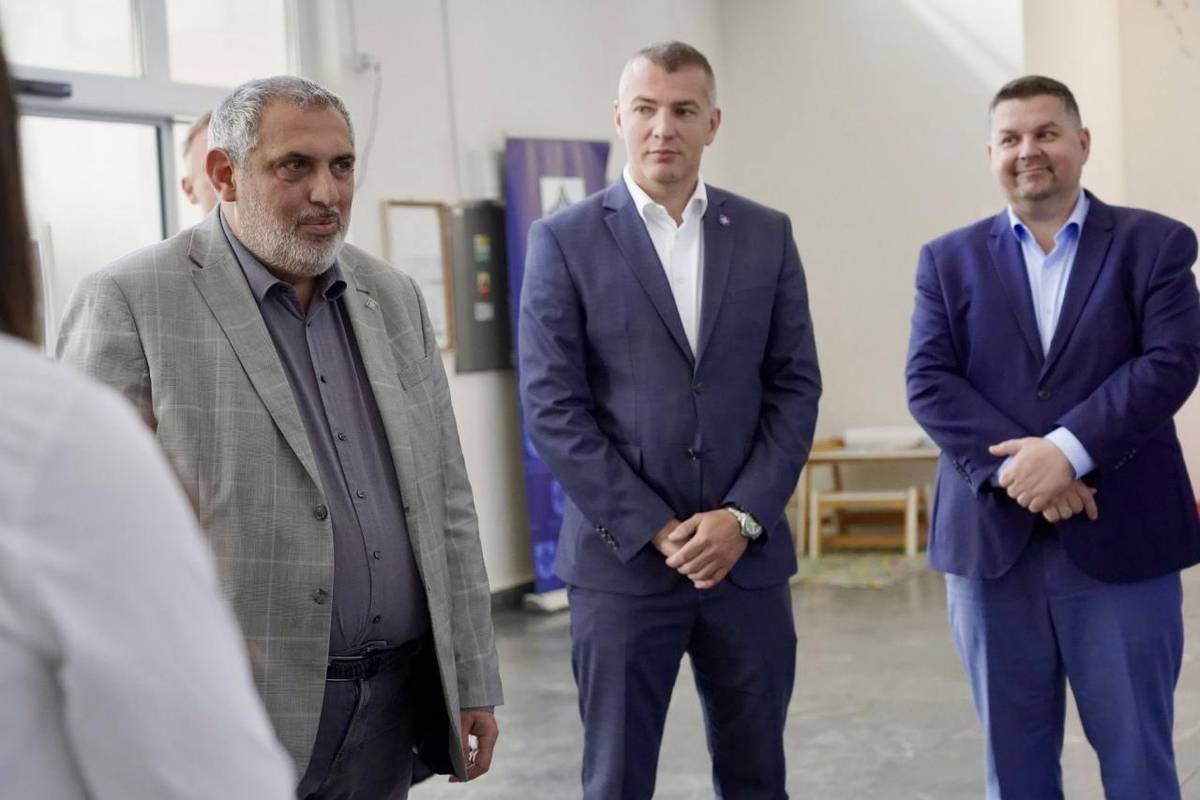 Do Kolárova dnes zavítal Alexander Daško, splnomocnenec vlády SR pre rómske komunity.