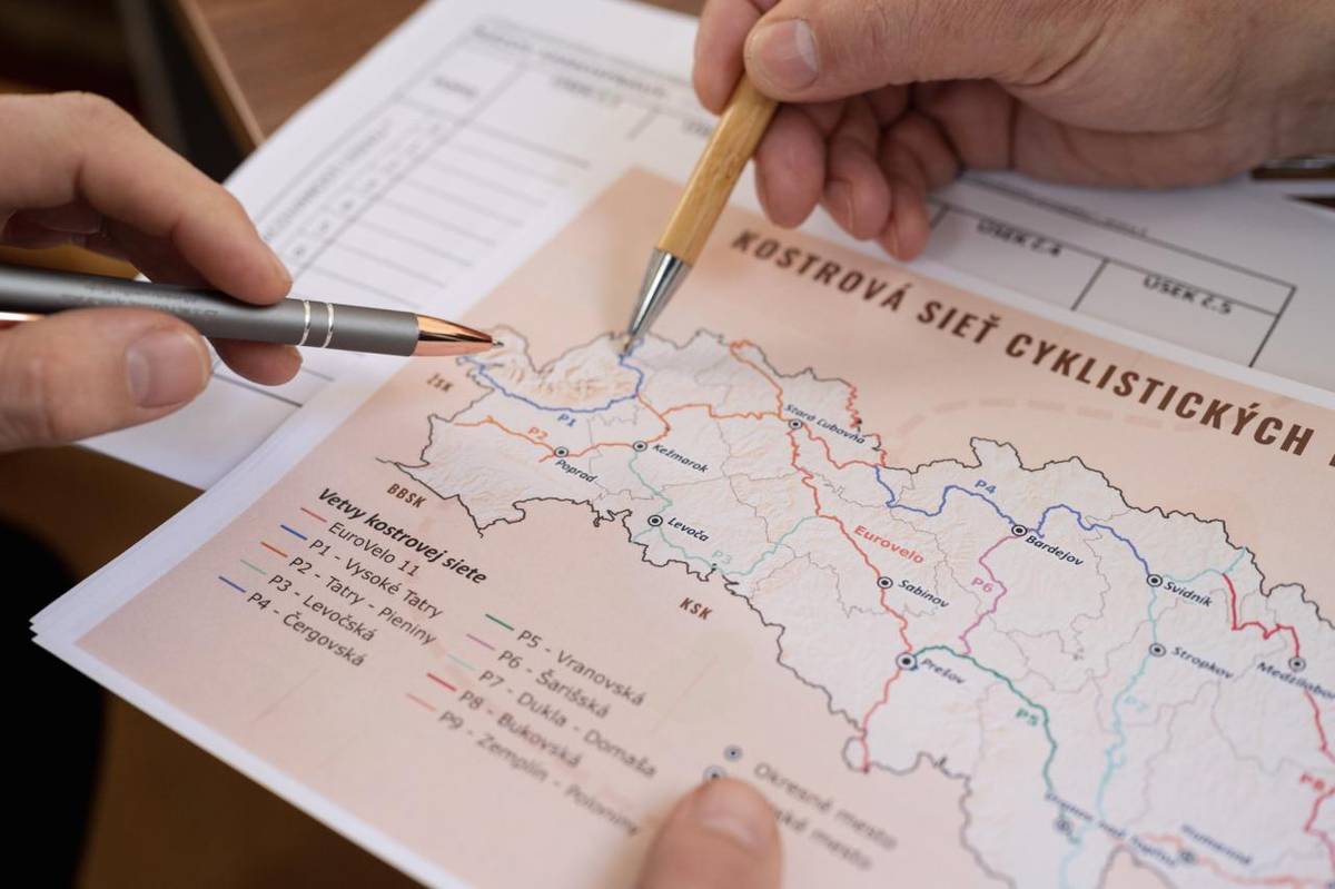 Kostrová sieť cyklistických trás v PSK - správa o hodnotení strategického dokumentu