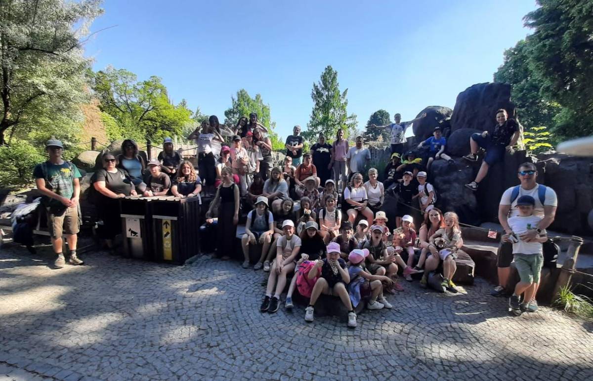 V sobotu 23.5. se mnoho dětí a několik dospělých vydalo do Zoo Praha, aby si společně užili bezvadný den plný zábavy a poučení.