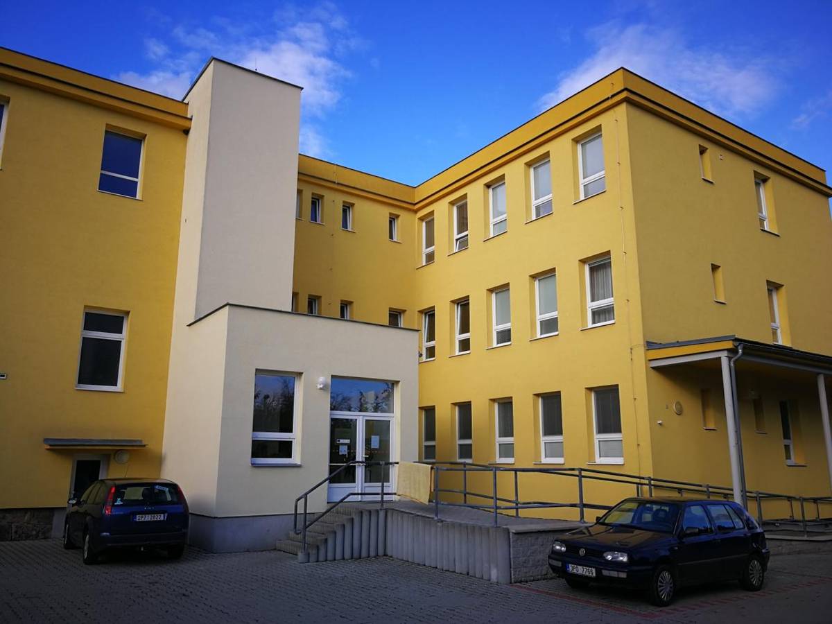 Uživatelé budovy se dočkají úspory elektřiny