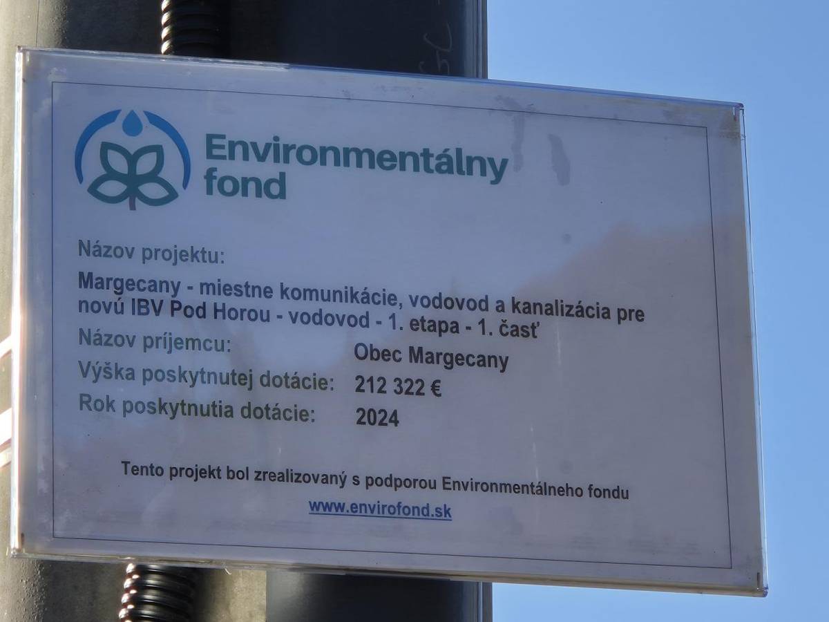 Verejný vodovod v lokalite Pod Horou bol úspešne skolaudovaný a uvedený do prevádzky. Prevádzku zabezpečuje Podtatranská vodárenská prevádzková spoločnosť a.s.   V článku nájdete návod na pripojenie na vodovod a kanalizáciu.