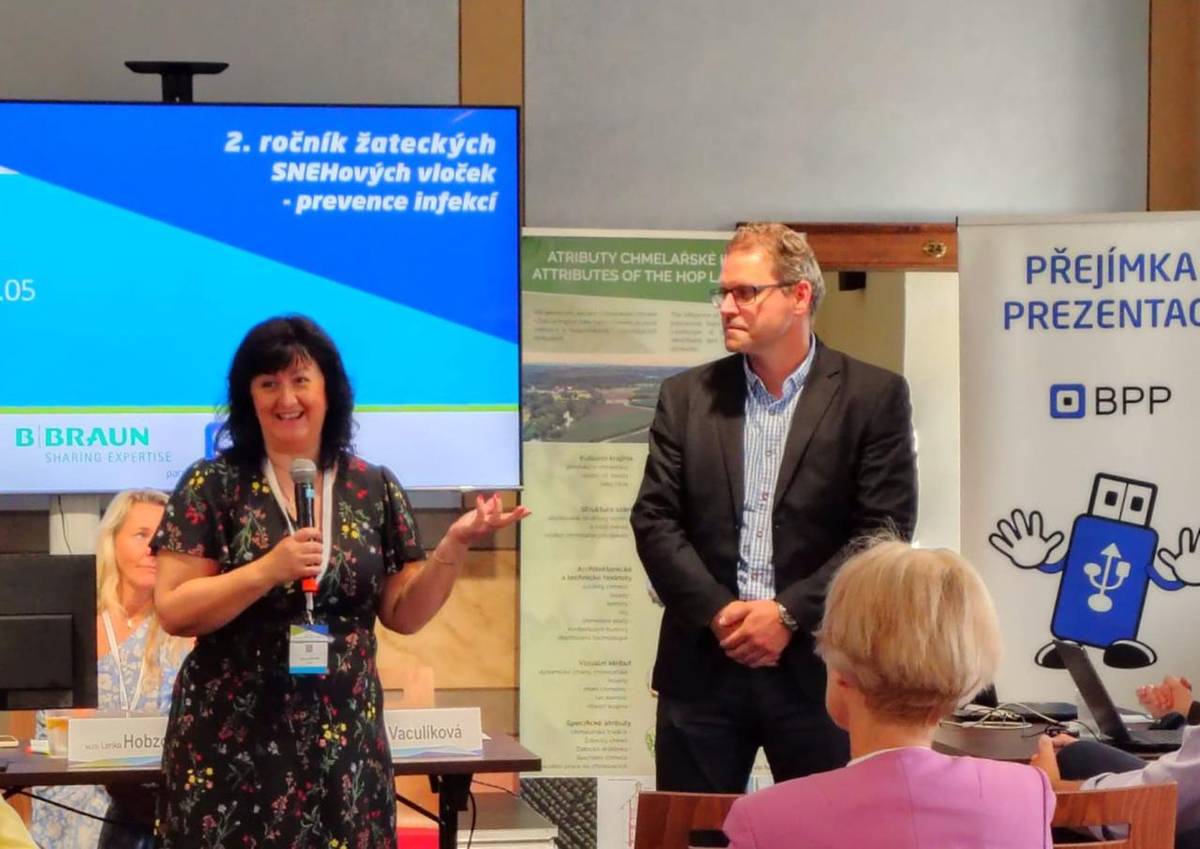 Hantaviry a ebola, dvě významná světová témata, jsou hlavní náplní celostátní konference, kterou v Kapucínském klášteře pořádá dnes a zítra Společnost nemocniční epidemiologie a hygieny. Významné odborné setkání probíhá v Žatci podruhé a účastní se ho sedm desítek expertů z Česka i Slovenska.