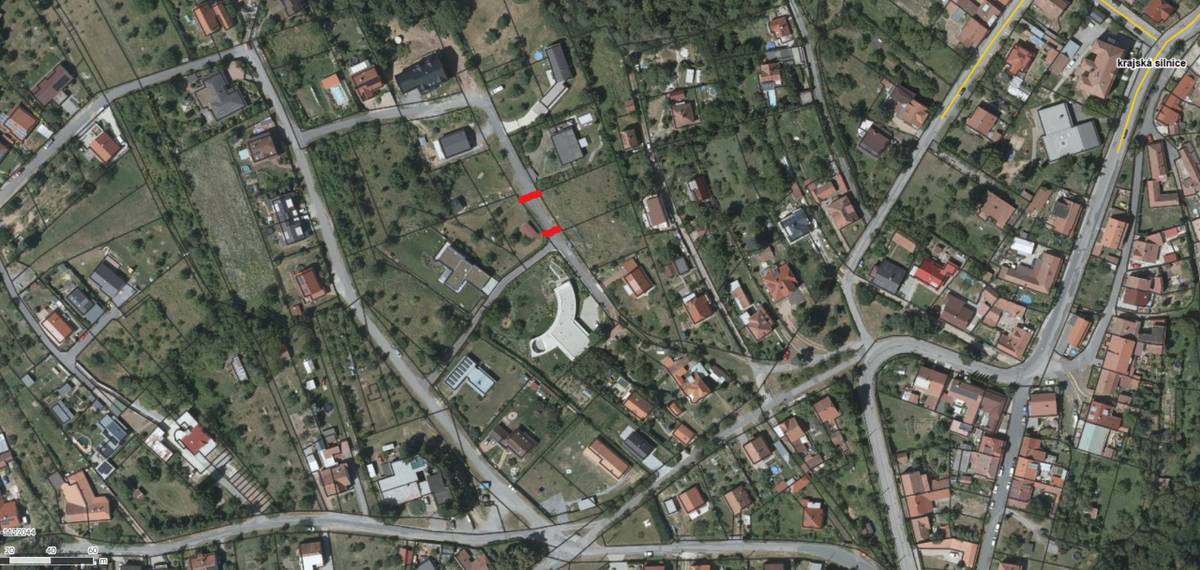 Upozorňujeme občany, že z důvody stavby přípojek inženýrských sítí bude od  8.6. do 12.6.2026 omezen provoz na komunikaci na " Mordovnách" viz. obrázek. Děkujeme za pochopení.
