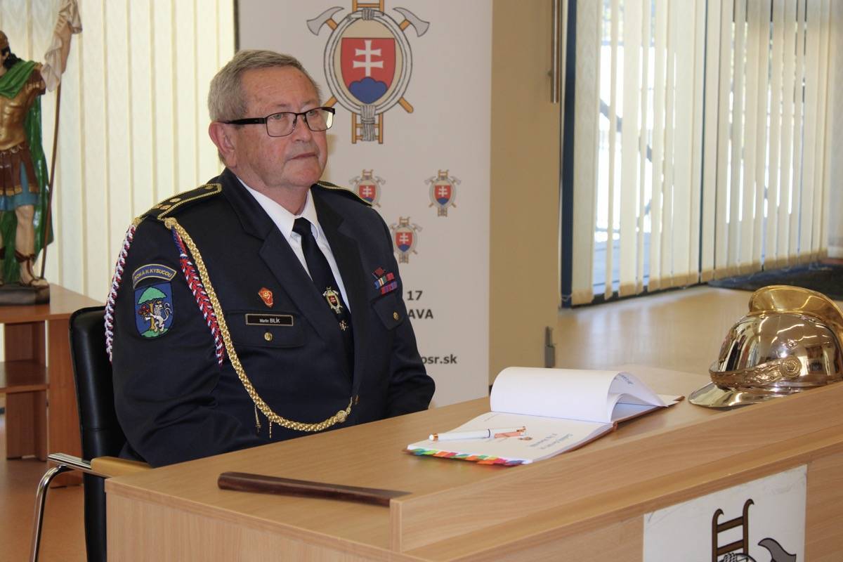 Dňa 24. mája 2026 si člen Dobrovoľného hasičského zboru Vysoká nad Kysucou a zároveň okrskový inštruktor Územnej organizácie DPO SR Čadca Ing. Martin Bilík prevzal na pôde Vysokej školy bezpečnostného manažérstva v Košiciach z rúk prezidenta DPO SR Bc. Jozefa Smolinského najvyššie vyznamenanie Dobrovoľnej požiarnej ochrany Slovenskej republiky – čestný titul „Zaslúžilý člen DPO SR“. Čítať ďalej…