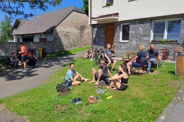 06.06.26 09.00  Milí pochodníci, knihy a káva k sobě prostě patří. Obujte pořádné boty, provětrejte vaši oblíbenou knihu a vyrazte do Kávové osvěty v Hrejkovicích. :) Start od 9 do 10 hodin od knihovny. Startovné dobrovolné. Na výběr máte...