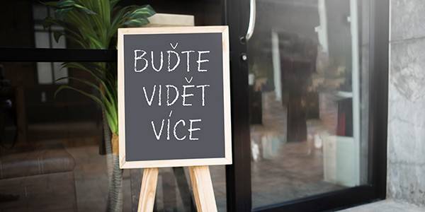 Město Černošice nabízí možnost pronájmu reklamních ploch ve sportovní hale.