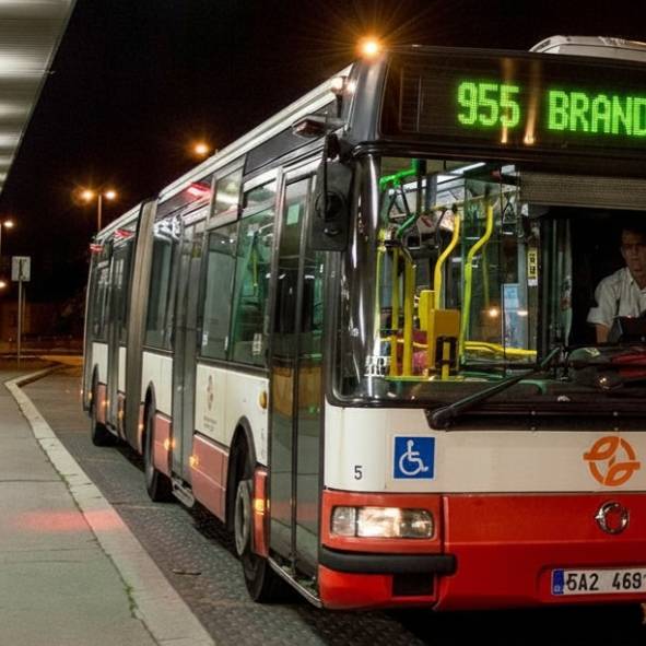 Z iniciativy obcí na trase dochází od 15. 6. k zavedení nové noční autobusové linky č. 955 z Bořislavky, která bude projíždět i přes Hřebeč.
