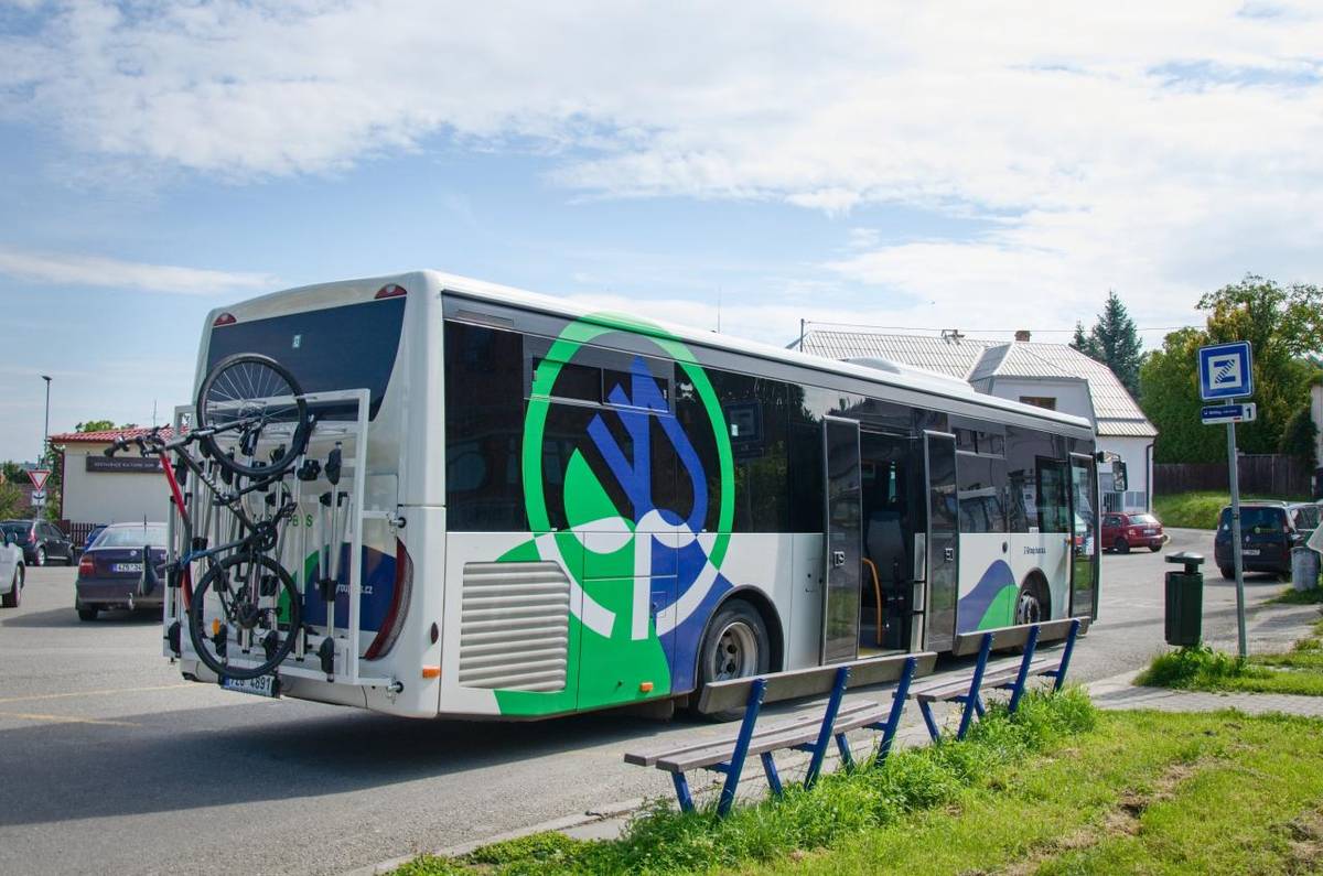 Od neděle 14. června 2026 nastanou změny v jízdních řádech.  V příloze naleznete tiskovou zprávu ohledně novinek na linkách Integrované dopravy Zlínského kraje.