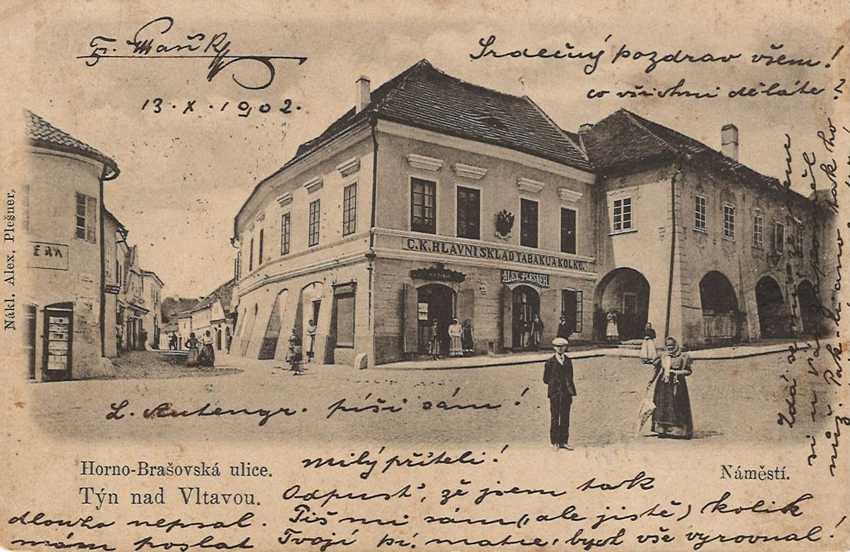 TÝN NAD VLTAVOU na starých pohlednicích Beseda věnovaná pohlednicím Stanislava Vandy, které zachycují Týn nad Vltavou a jeho proměny v čase. Součástí setkání bude také prostor pro vaše vlastní pohlednice – můžete je přinést, ukázat a doplnit společné vyprávění o historii města.