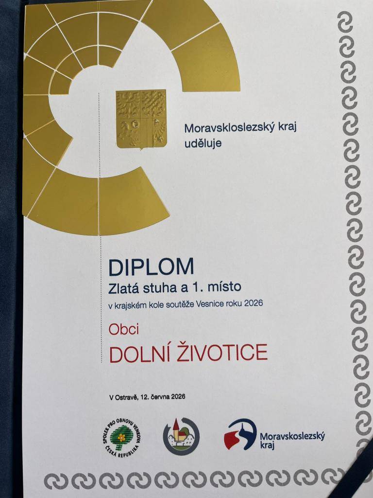 Starosta obce s radostí oznamuje, že naše obec zvítězila v krajském kole soutěže Vesnice roku 2026. V naší obci se bude 18.července konat krajská zahradní slavnost se slavnostním vyhlášením vítězů. První týden v září proběhne v Dolních Životicích republikové kolo soutěže.