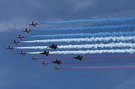 Oficiální oslavy narozenin Karla III.: Letecká akrobatická skupina RAF Red Arrows