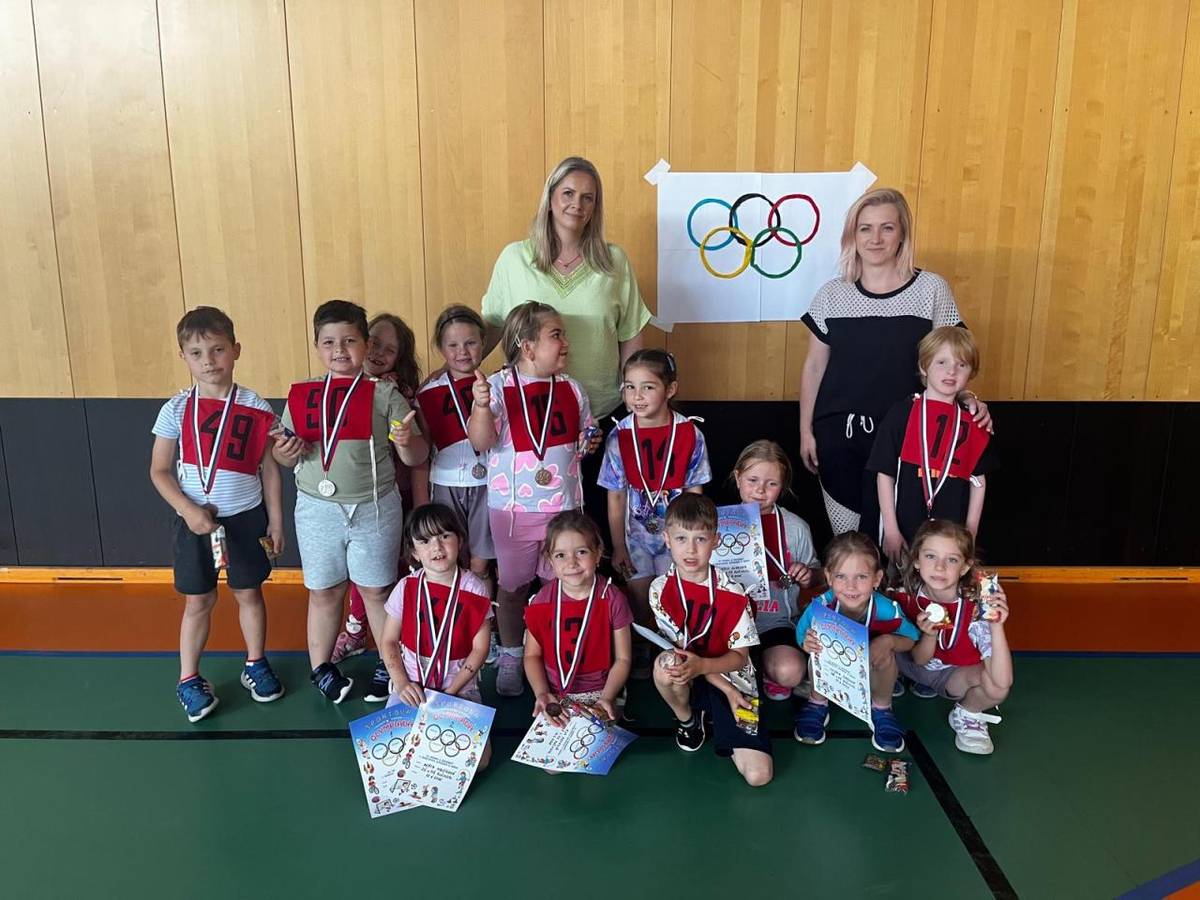 Dnes sa deti z našej materskej školy v Bielom Kostole zúčastnili Olympiády materských škôl, ktorá sa konala v Ružindole.