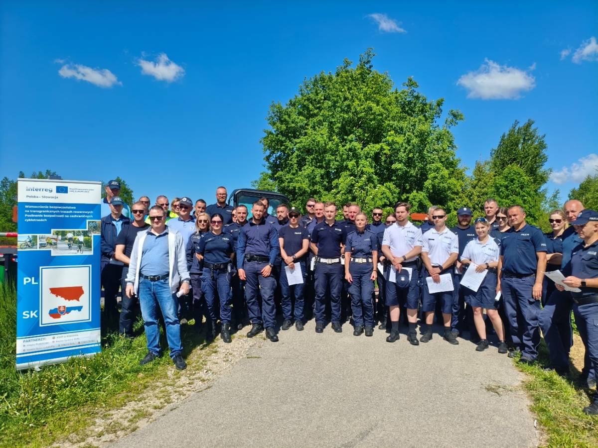Mesto Svit sa koncom roka 2025 zapojilo do projektu „Posilnenie bezpečnosti na cezhraničných cyklotrasách“ (INT/PO/II/0013), ktorý je realizovaný v rámci programu Interreg Poľsko – Slovensko 2021 – 2027.
