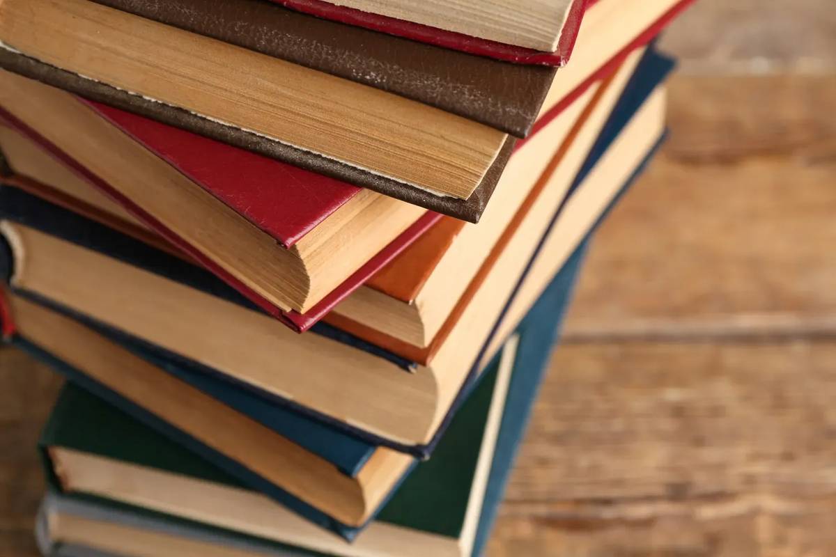 Oznamujeme občanům, že dnes 22.6.2026 bude obecní knihovna uzavřena. Děkujeme za pochopení.