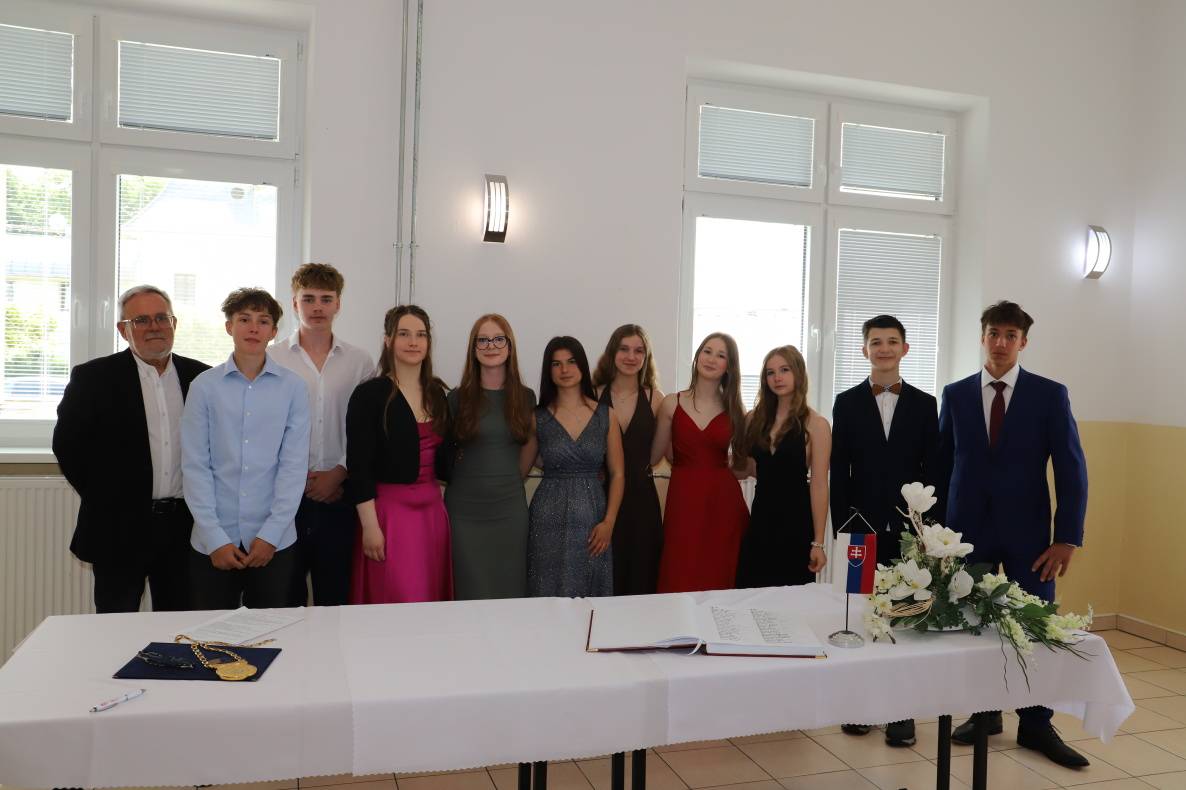 Dňa 18. júna 2026 sa v Svadobke v Melčiciach-Lieskovom uskutočnila slávnostná rozlúčka s deviatakmi zo ZŠ s MŠ Jána Smreka Melčice-Lieskové.
