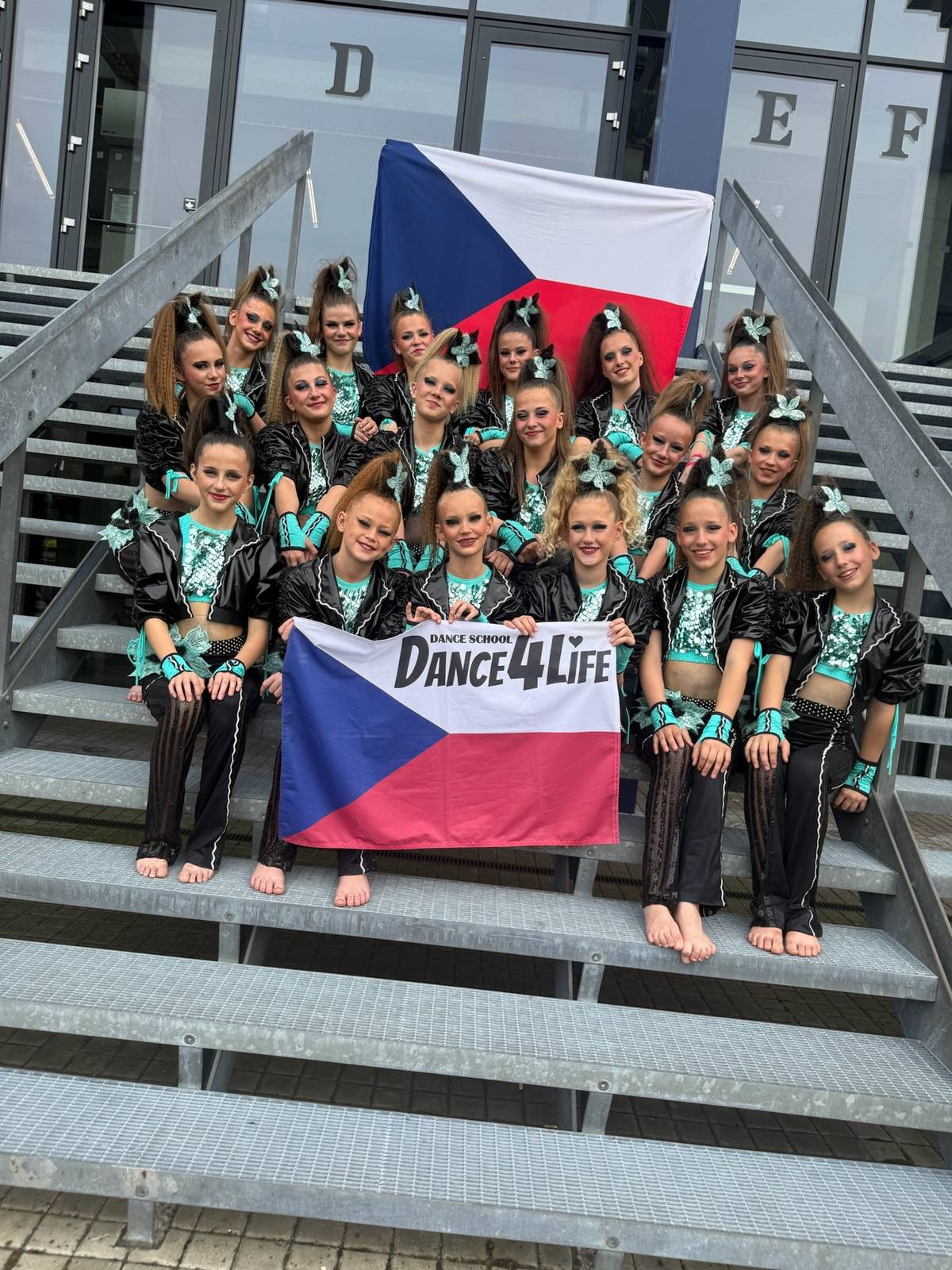 Ve dnech 18.–21. června 2026 se tanečníci boskovické pobočky Taneční školy Dance4Life zúčastnili Mistrovství Evropy IDO v disciplínách Disco Dance, Disco Show a Disco Slow. V silné mezinárodní konkurenci dosáhli výborných výsledků a přivezli do Boskovic i cenné medailové umístění.