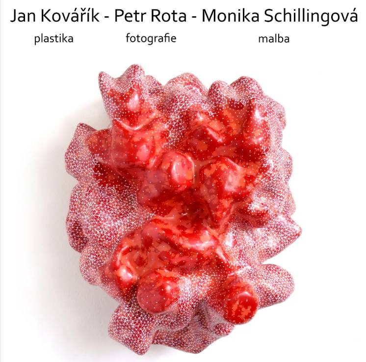 Monika Schillingová společně s Janem Kováříkem a Petrem Rotou vás zvou do světa, kde se vnější krajina proměňuje ve vnitřní prožitek.