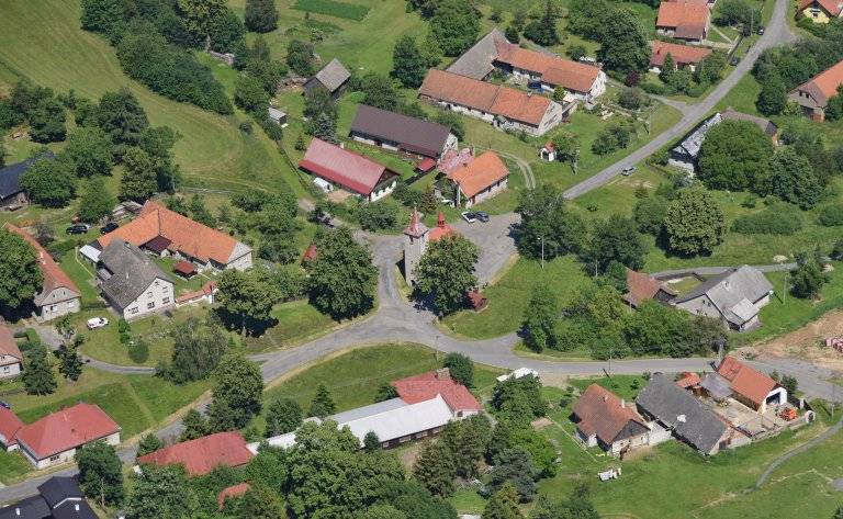 Město Hranice vylepší díky dotaci z programu EU -  projektové intervence rozvoje venkova - vybavení pro spolkovou činnost ve Středolesí.