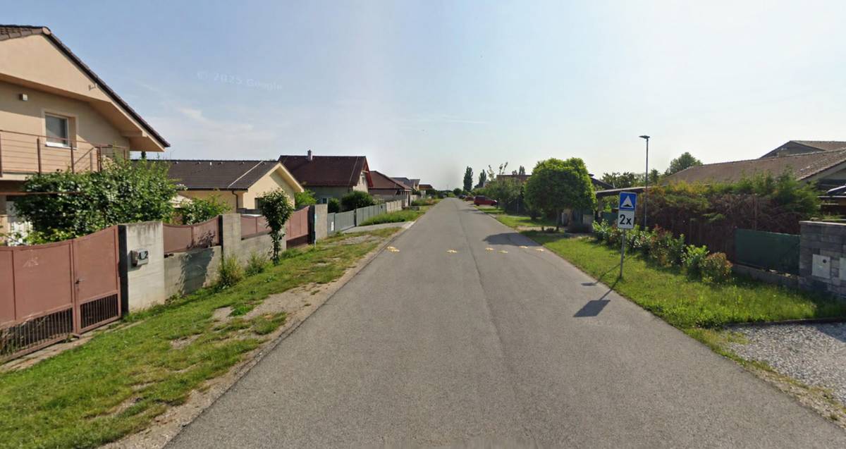 - stavebné spomaľovacie prahy