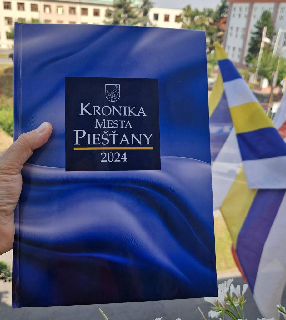 V súlade s participáciou predkladáme širokej verejnosti na pripomienkovanie  návrh zápisu kroniky mesta Piešťany za rok 2025. Môžete upozorniť na chyby, chýbajúce informácie, zaujímavé udalosti či aktivity jednotlivcov či kolektívov. Pripomienky zasielajte na kronika@piestany.sk.