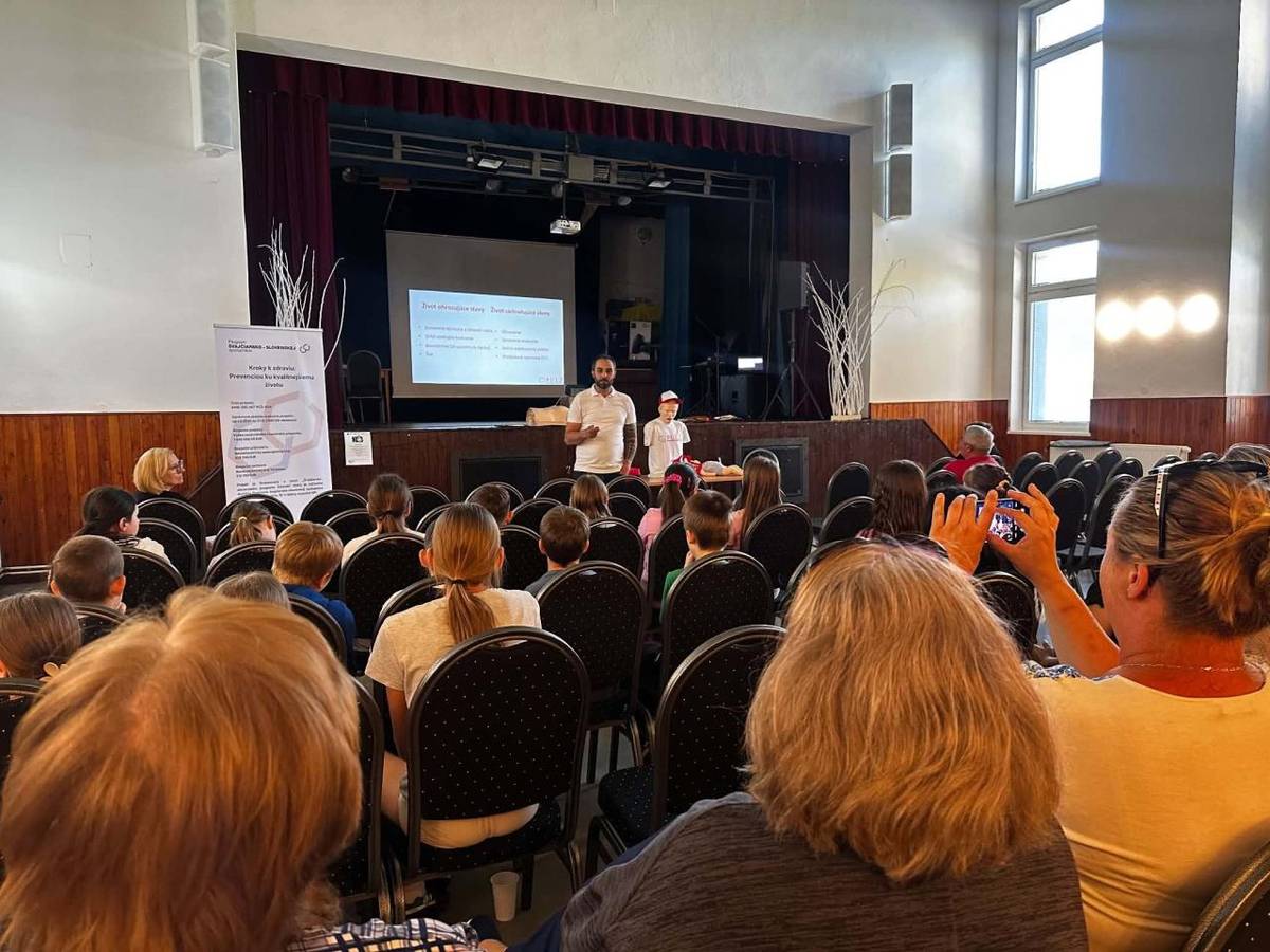 Obec Župkov srdečne ďakuje Centru integrovanej sociálno-zdravotnej starostlivosti Nová Baňa za zorganizovanie prednášky o prvej pomoci. Účastníci získali cenné informácie a praktické zručnosti, ktoré sú neoceniteľné v núdzových situáciách.