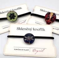 Skleněný knoflík na gumičkách