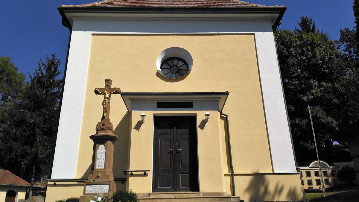 Farnost Křižanovice oznamuje, že u příležitosti hodů bude v neděli 5. července v 10:30 hodin sloužena hodová mše svatá v kostele v Rašovicích. Další mše svatá se uskuteční v pondělí 6. července v 18.00 hodin, rovněž v rašovském kostele. Hlavním celebrantem bude P. Angelo Lemme z Augustiniánského opatství při bazilice Nanebevzetí Panny Marie na Starém Brně. Srdečně jsou všichni zváni.