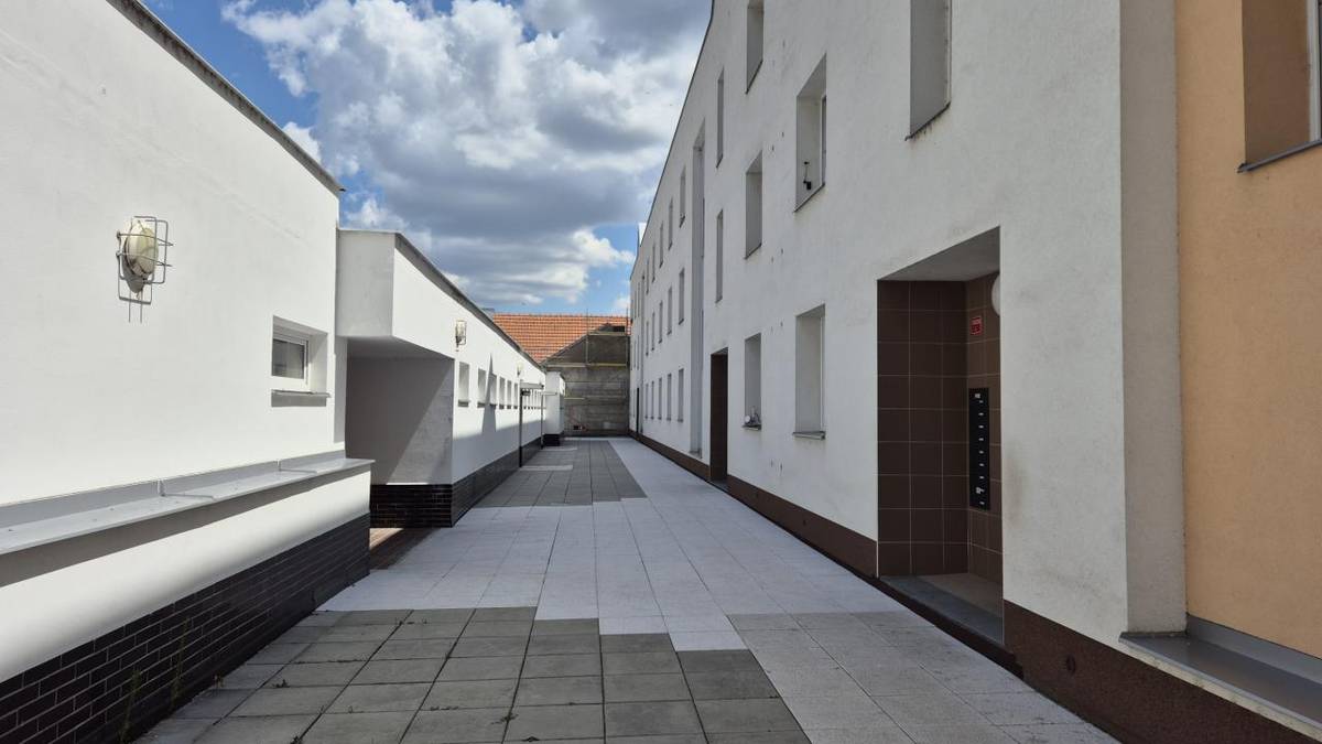 Přinášíme informace o dokončených, probíhajících a připravovaných investičních akcích ve městě.