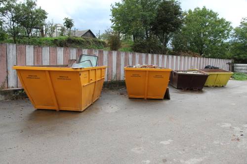 Oznamujeme občanom, že zberný dvor bude otvorený dňa 04.07.2026 v čase od 09:00 - 11:00 hod.