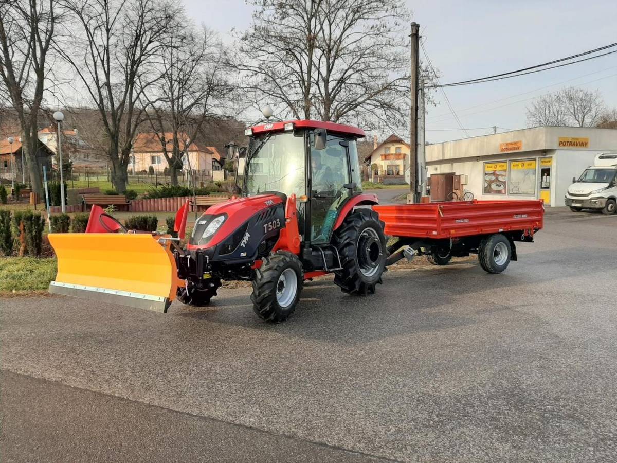 Nákup komunálnej techniky Čaradice