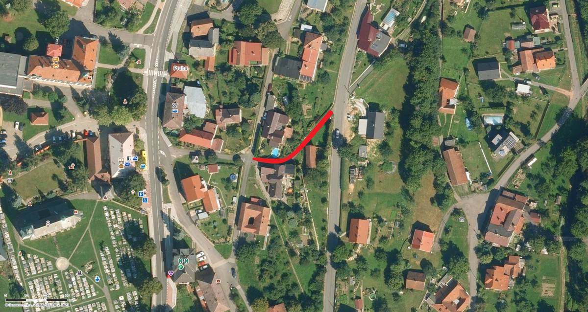 Oznamujeme, že od čtvrtka 2. července začne oprava uličky od kapličky na Rovince směrem dolů k silnici III/36019 (v mapce vyznačeno červeně). Ulička může být v některých dnech neprůchodná. Při pohybu v místě prací dbejte zvýšené opatrnosti.       Děkujeme za pochopení.