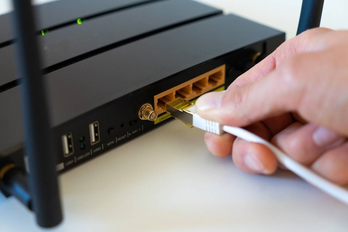 Společnost O2 informuje, že optický internet je od 30.6.2026 dostupný také v bytových domech na adresách Luková čp. 96, 135, 36, 35 a 46. Nyní si tedy obyvatelé bytovek mohou požádat o vysokorychlostní připojení.