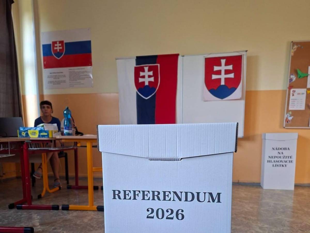 Štátna volebná komisia potvrdila, že referendum konané 4. 7. 2026 je neplatné – zúčastnilo sa na ňom len 16,13 % ľudí.   V Brezovej pod Bradlom sa referenda zúčastnilo 18,77 % voličov.