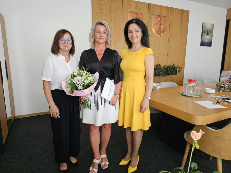 V utorok 7. júla 2026 vymenovala primátorka mesta Púchov Katarína Heneková do funkcie riaditeľky Materskej školy Požiarna 1291 Eriku Uherčíkovú. Erika...