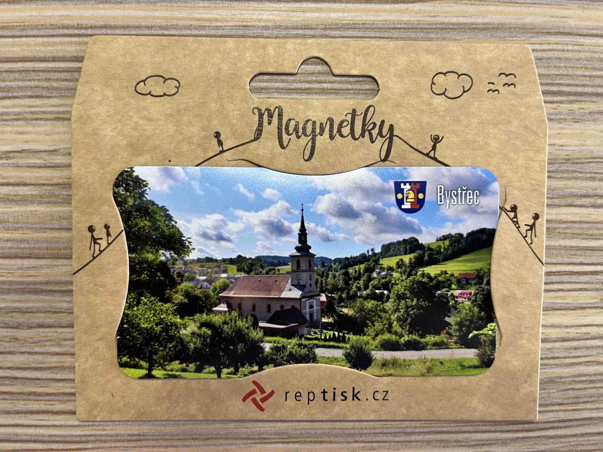 Vážení spoluobčané, na obecním úřadě si nově můžete zakoupit turistické magnetky naší obce. K dostání jsou v úředních hodinách za cenu 40 Kč za kus. 🪙 Přijďte si pro drobnou památku nebo dárek pro své blízké!