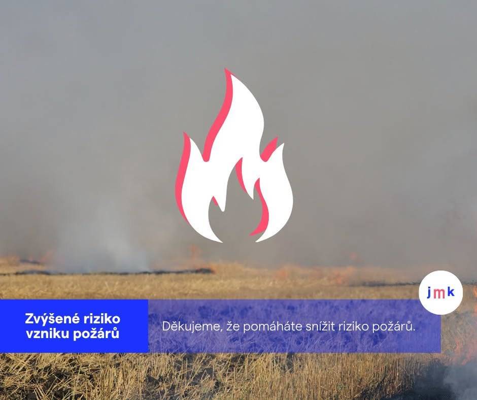 V důsledku dlouhodobého sucha se výrazně zvyšuje riziko vzniku a rychlého šíření požárů. Ty mohou v našem kraji způsobit rozsáhlé škody na lesních i zemědělských porostech, přírodě i majetku a ohrozit zdraví či životy lidí. Pomozte riziko snížit: ❌Nerozdělávejte oheň ve volné přírodě. ❌Nevypalujte trávu ani vegetaci. ❌Nekuřte v lesích a neodhazujte nedopalky. ❌Nepoužívejte přenosné vařiče ani otevřený oheň v přírodě. ⚠️Respektujte všechna platná omezení související se suchem. ⚠️Buďte opatrní při práci se zemědělskou technikou i v okolí železničních tratí, aby nepřeskočila jiskra. 🤙Děkujeme, že pomáháte chránit naši přírodu i bezpečí nás všech. https://www.facebook.com/jihomoravsky.kraj