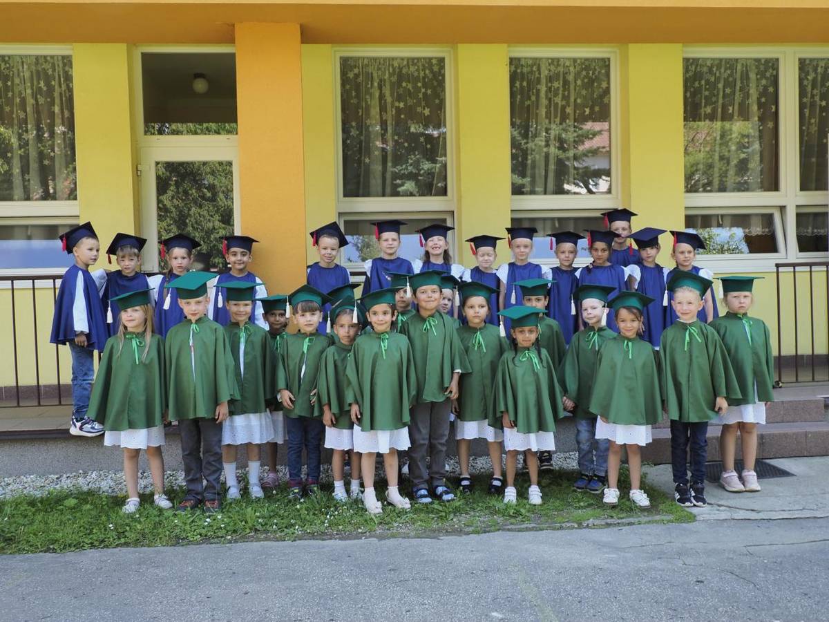 Hnúšťa, 14.7.2026 - V materskej škole Nábrežie Rimavy sa konala slávnostná rozlúčka predškolákov – budúcich školákov.   Ako ten čas beží ....