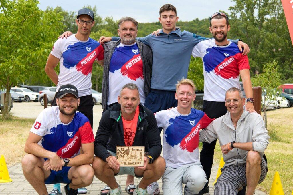 Šesťčlenný bežecký tím, podporovaný skvelým realizačným tímom, dosiahol na trati náročných štafetových pretekov Trail Relay fantastické víťazstvo. Trasu dlhú 220 km, vedúcu z Banskej Štiavnice až do maďarského Vyšehradu (Visegrád),...