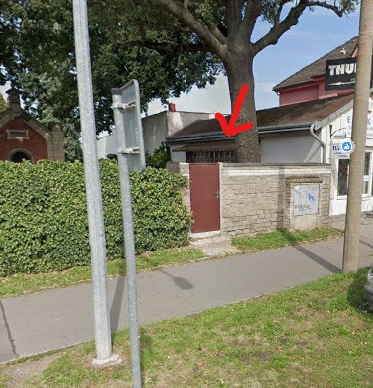 Vážení občané, omlouváme se za komplikace, ale z důvodu požadavku investora probíhající stavby podjezdu Bystrá, bude od dnešního dne tedy 17.7.20026 uzavřen hlavní vchod na hřbitov Chvaly. Prosíme použijte vchod na Náchodské ulici.   Děkujeme za pochopení.