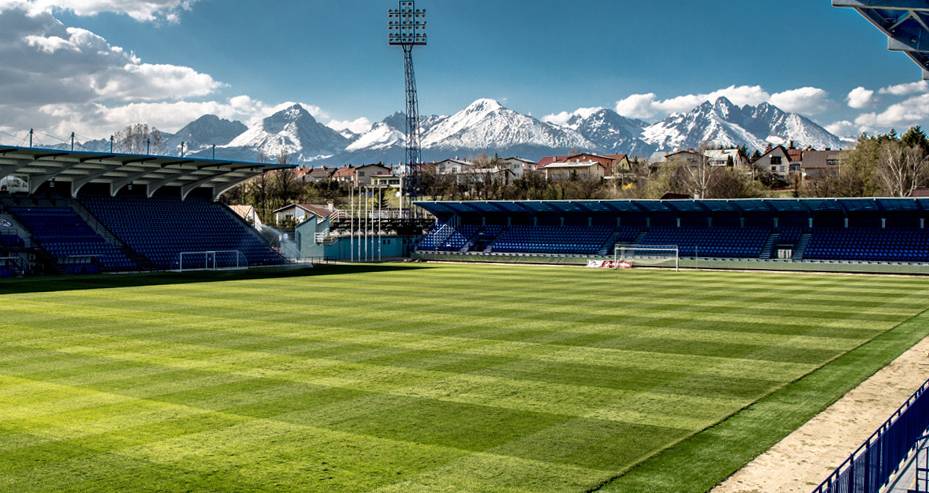 Výbor FK 1931 Hranovnica pozýva všetkých priaznivcov futbalu na futbalové stretnutie dospelých predkola slovenského pohára medzi FC Poprad - Stráže a FK 1931 Hranovnica, ktorý sa odohrá v sobotu 25.7.2026 o 20.30 hod. v Národnom tréningovom centre v Poprade.