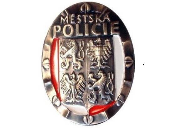 Upozorňujeme, že od 1. 8. 2026 až do odvolání dochází ke zrušení nepřetržitého provozu Městské policie Železný Brod. Z personálních důvodů není možné obsadit všechny směny v měsíci. V případě, že se nedovoláte na Městskou policii (602 646 188), využijte linku 158. Dále probíhá nábor strážníků - pro bližší informace kontaktujte velitele Městské policie sstr. Pavla Hriníka (e-mail: p.hrinik@zelbrod.cz).