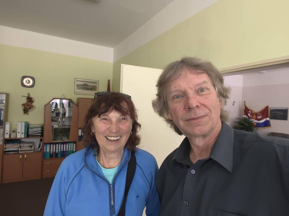 V pondělí 20.července 2026  navštívila starostu paní Olga Jankovcová, gestorka Východočeské trasy Svatojakubské cesty v České republice.
