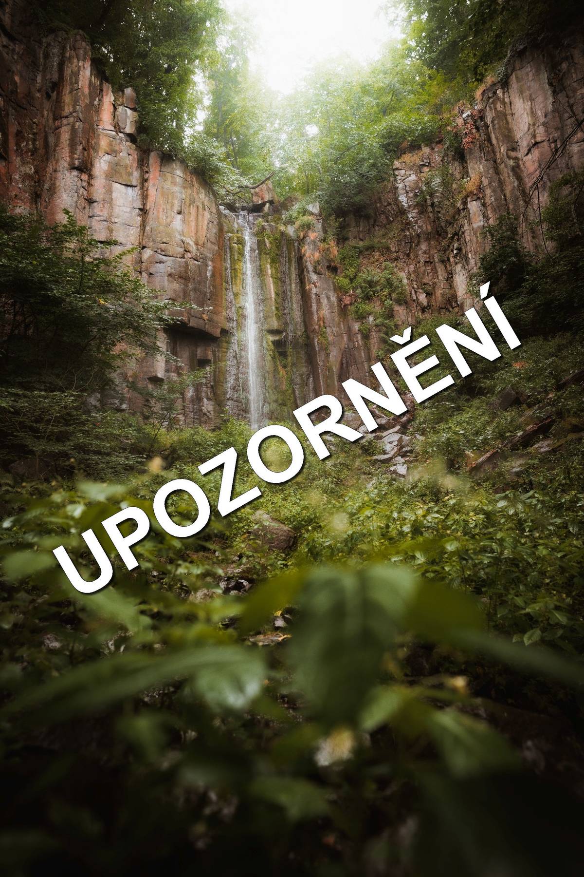 ‼️ POZOR ‼️ Od pondělí 27. 7. budou zahájeny sanační práce na skalním masivu v blízkosti Vaňovského vodopádu.  Práce budou probíhat v délce cca 50 m na naučné stezce Větruše – Vrkoč ve směru k Větruši.  V průběhu prací může dojít k omezení turistické trasy, PRŮCHODNOST VŠAK ZŮSTANE ZACHOVÁNA. Při průchodu je nutné dbát zvýšené opatrnosti a dodržovat pokyny pracovníků stavby. Práce budou trvat cca měsíc.