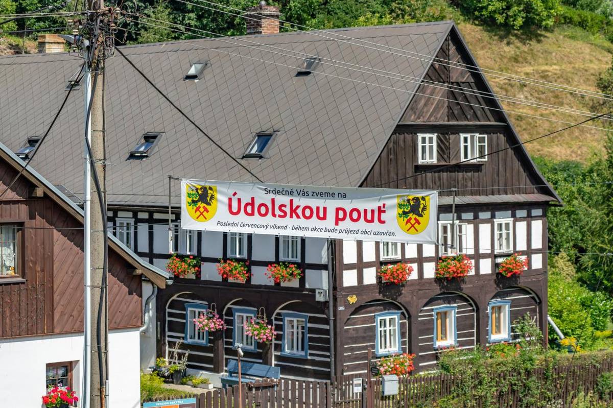 V sobotu 25. července a v neděli 26. července bude centrum obce neprůjezdné z důvodu konání Údolské pouti.