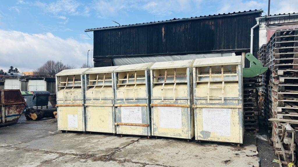 Mesto Spišská Belá informuje svojich občanov o zmene otváracích hodín na zbernom dvore Továrenská 30, Spišská Belá. S účinnosťou od 01.08.2026 platí nový prevádzkový čas : Utorok:   06:30 – 14:00...