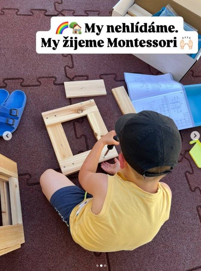 🏡 Den otevřených dveří  📅 30. 7. 2026 🕘 9:00–17:00 hodin 📍 Jičínská 52, Příbor  👨👩👧👦 Přijďte společně s dětmi objevit, co Duhový dům nabízí. 💛 Na bezplatné návštěvě vás seznámí nejen s dětskou skupinou, 🧸 jejím denním rytmem ⏰, ale také s pečlivě připraveným Montessori prostředím. 🌿  ☕ V příjemné a klidné atmosféře si popovídáte o vzájemných představách, získáte odpovědi na všechny své otázky 💬 a dozvíte se vše, co vás zajímá. 😊  https://www.duhovydum.cz/